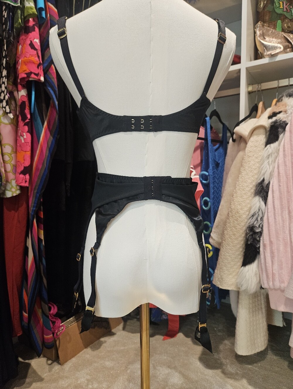 Agent Provocateur Jena Suspenders/Garter Belt - Picture 8 of 8